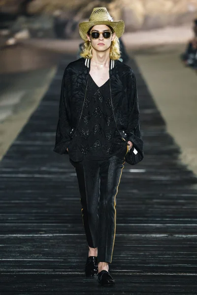 Look 51